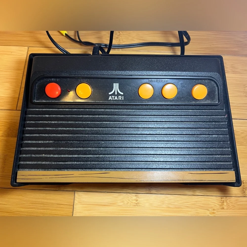 Atari Flashback 4 Classic Game Console W/Joysticks, Batch Code 03/2013|Untested